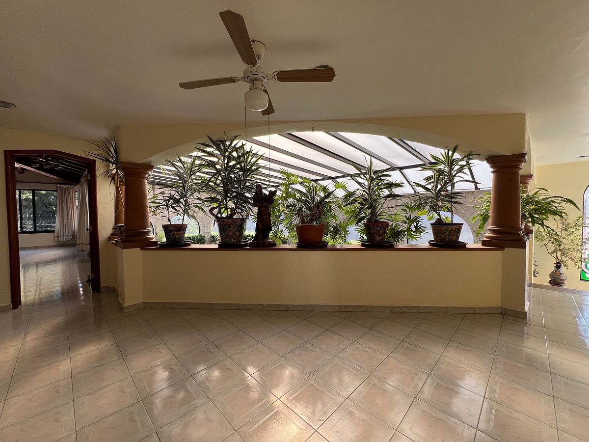 29 de 50: Room distributor