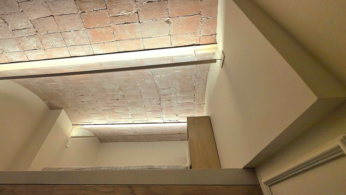 8 de 35: TAPANCO tipo japones con area de "cama" extra