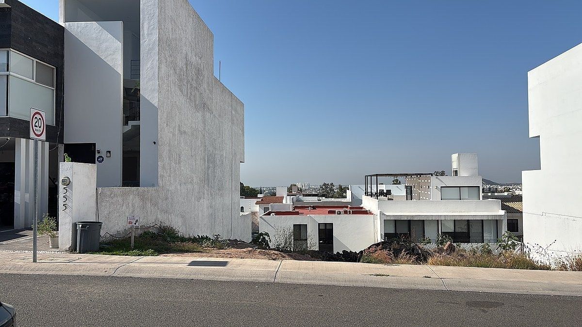 Terreno (s) en el mejor lugar para vivir en Qro, en Lomas de Juriquilla - foto 3