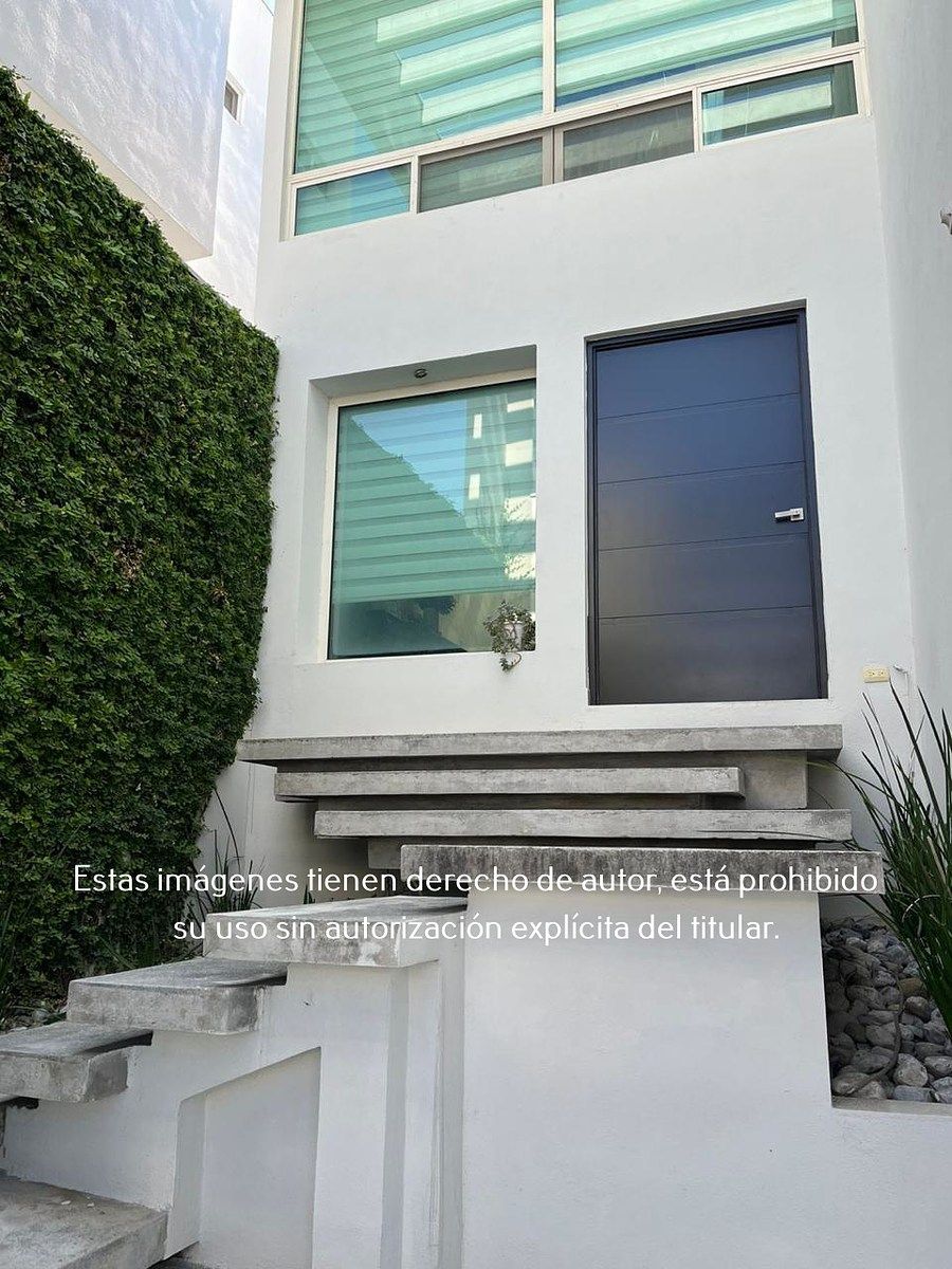 2 de 25: Casa en Venta en Monterrey
