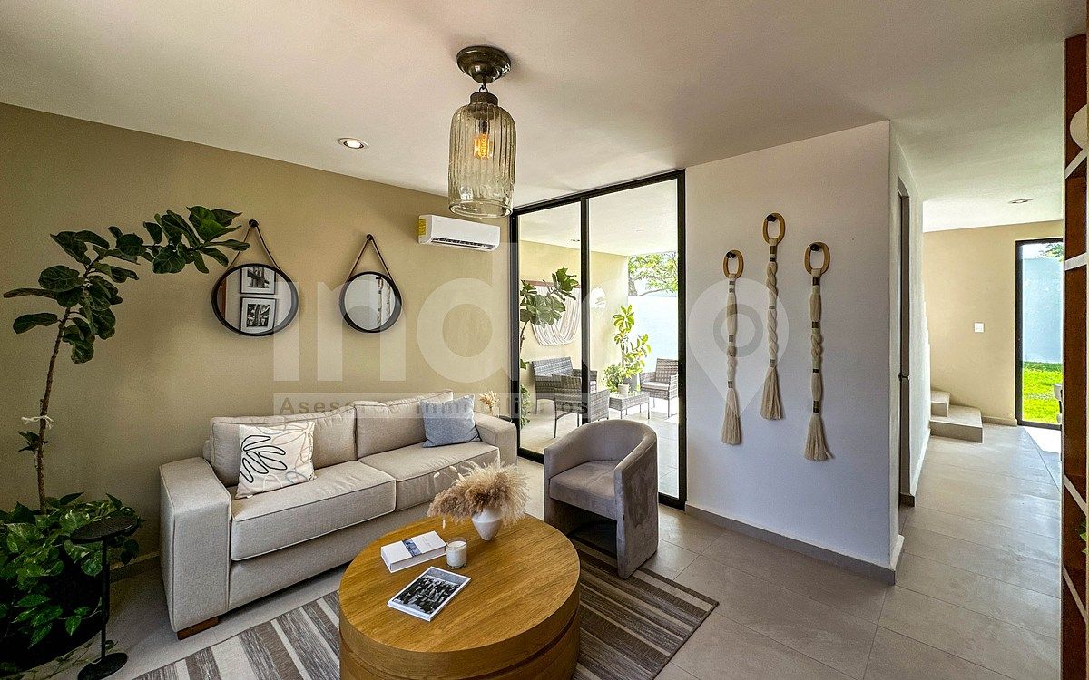 4 of 49: Sala Independiente