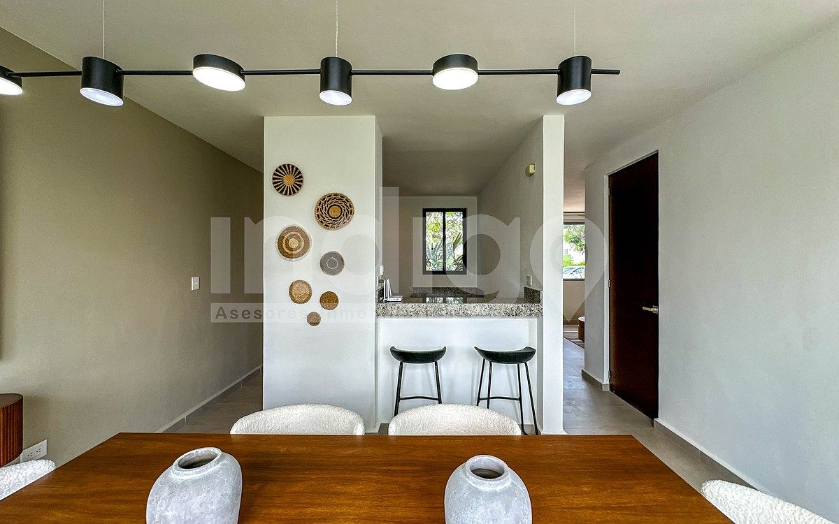 14 of 49: Cocina en Concepto Abierto