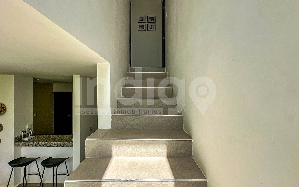 20 of 49: Escalera Planta Alta