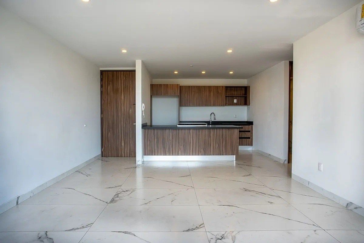 3 de 21: Área Sala y Comedor