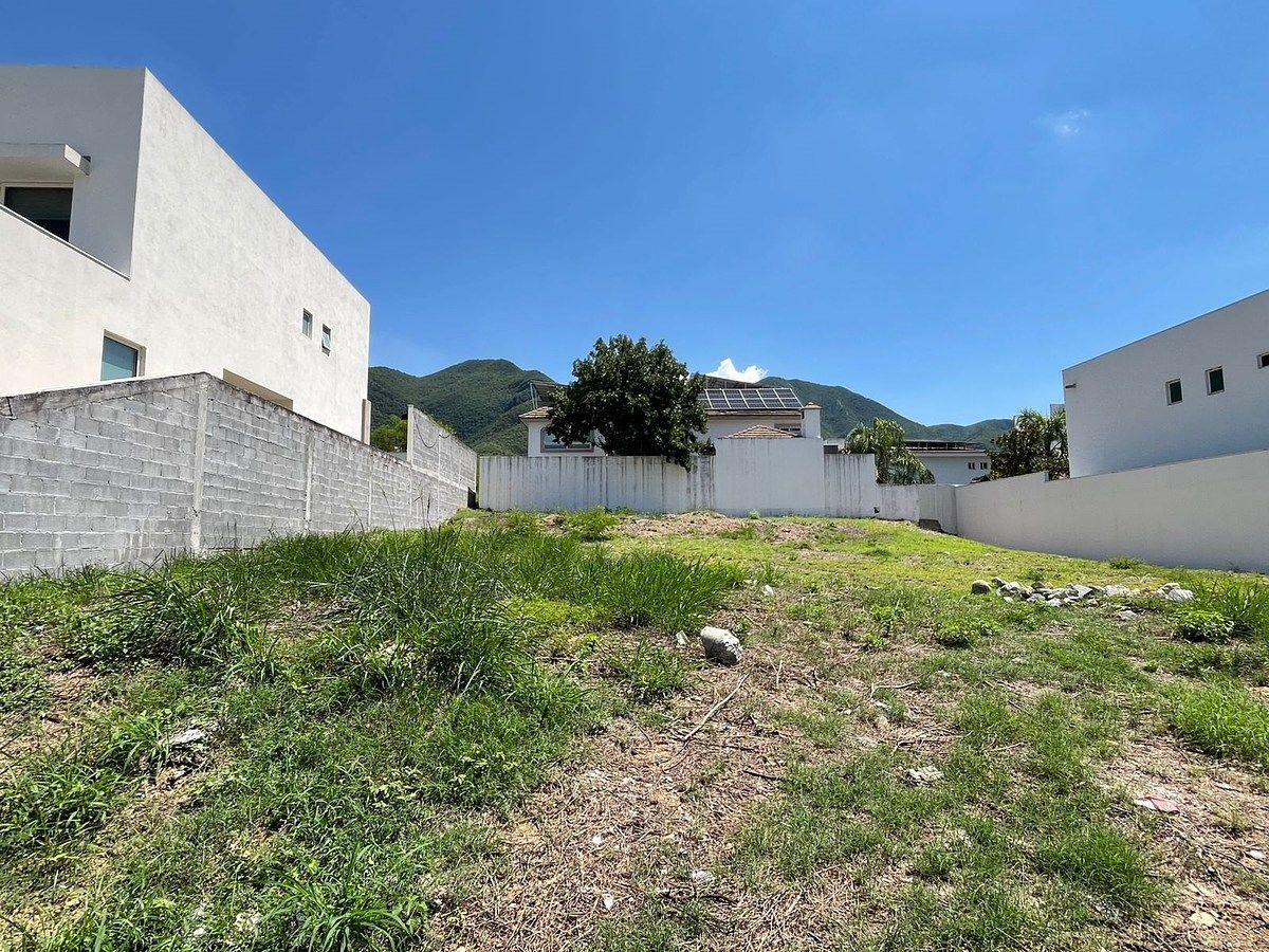 Terreno 720 m² totalmente plano — Etapa A Club de Golf La Herradura foto 5