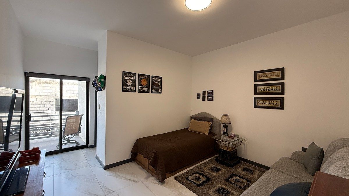 16 of 25: Recamara Secundaria