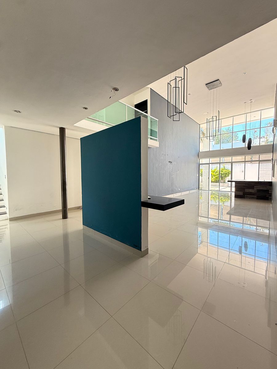 7 de 24: sala-comedor-bar