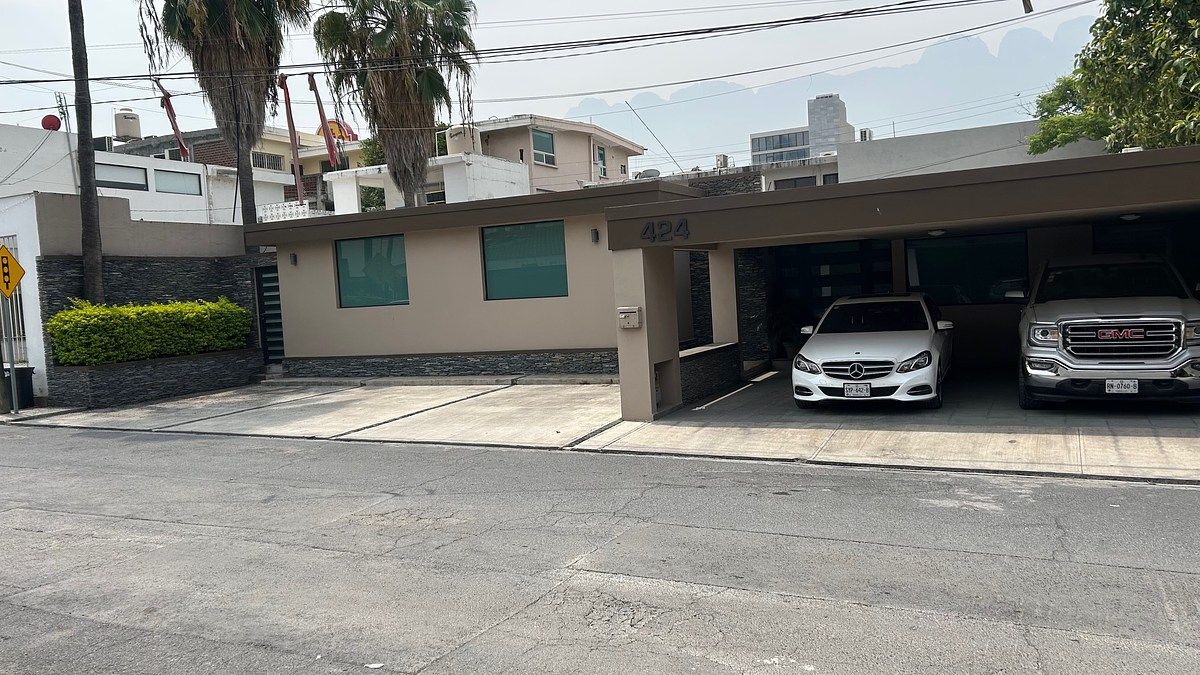 Casa de 1 sola planta en Del Valle, San Pedro Garza García foto 2