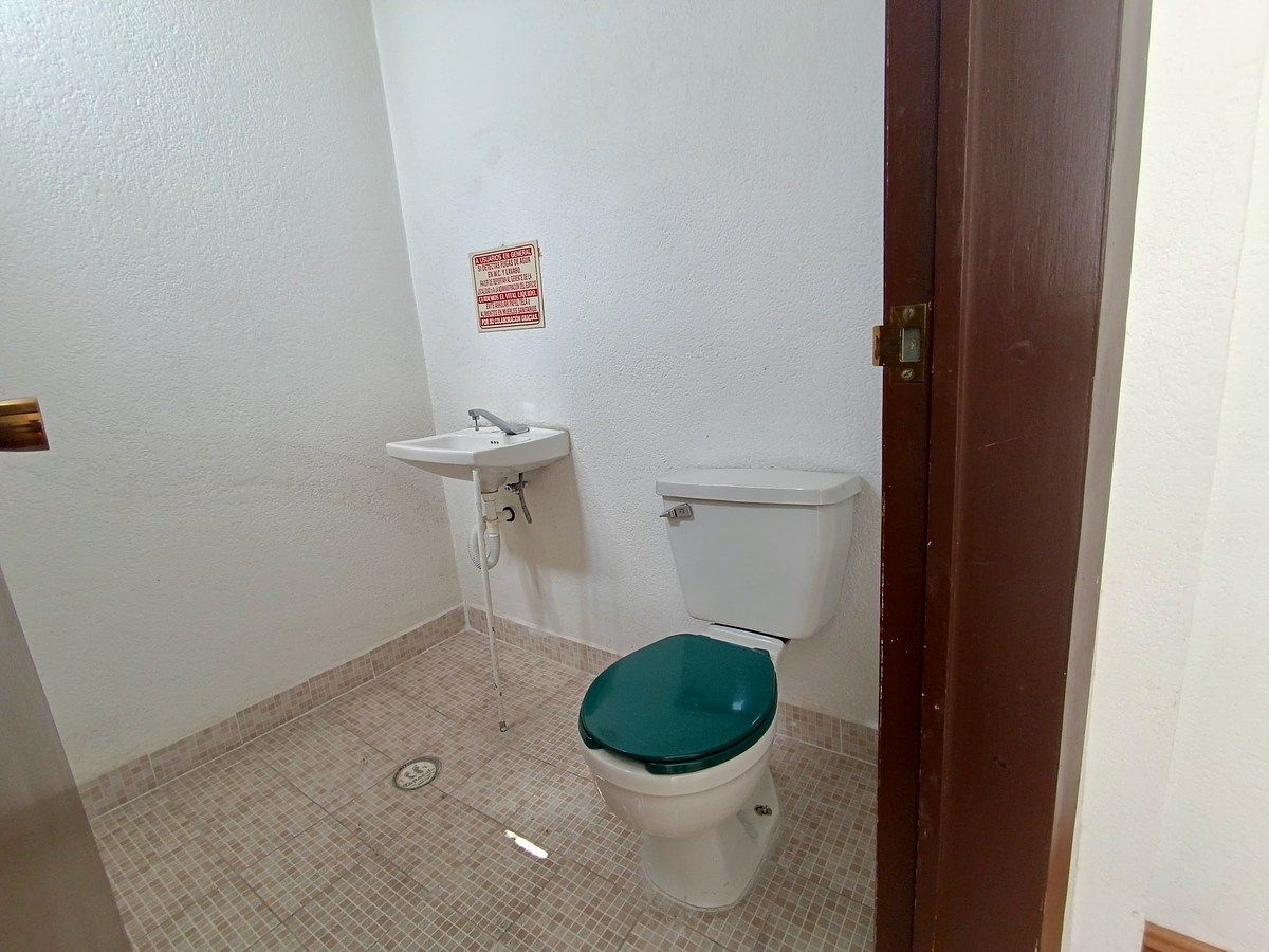 Office in Jamaica, Venustiano Carranza, photo 10 of 10