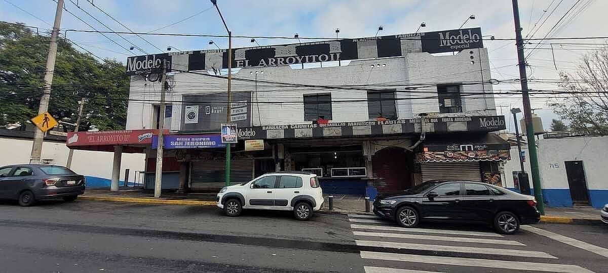 SPECTACULAR COMMERCIAL SPACE FOR BAR RESTAURANT ON AV. SAN JERÓNIMO!!, photo 1 of 11
