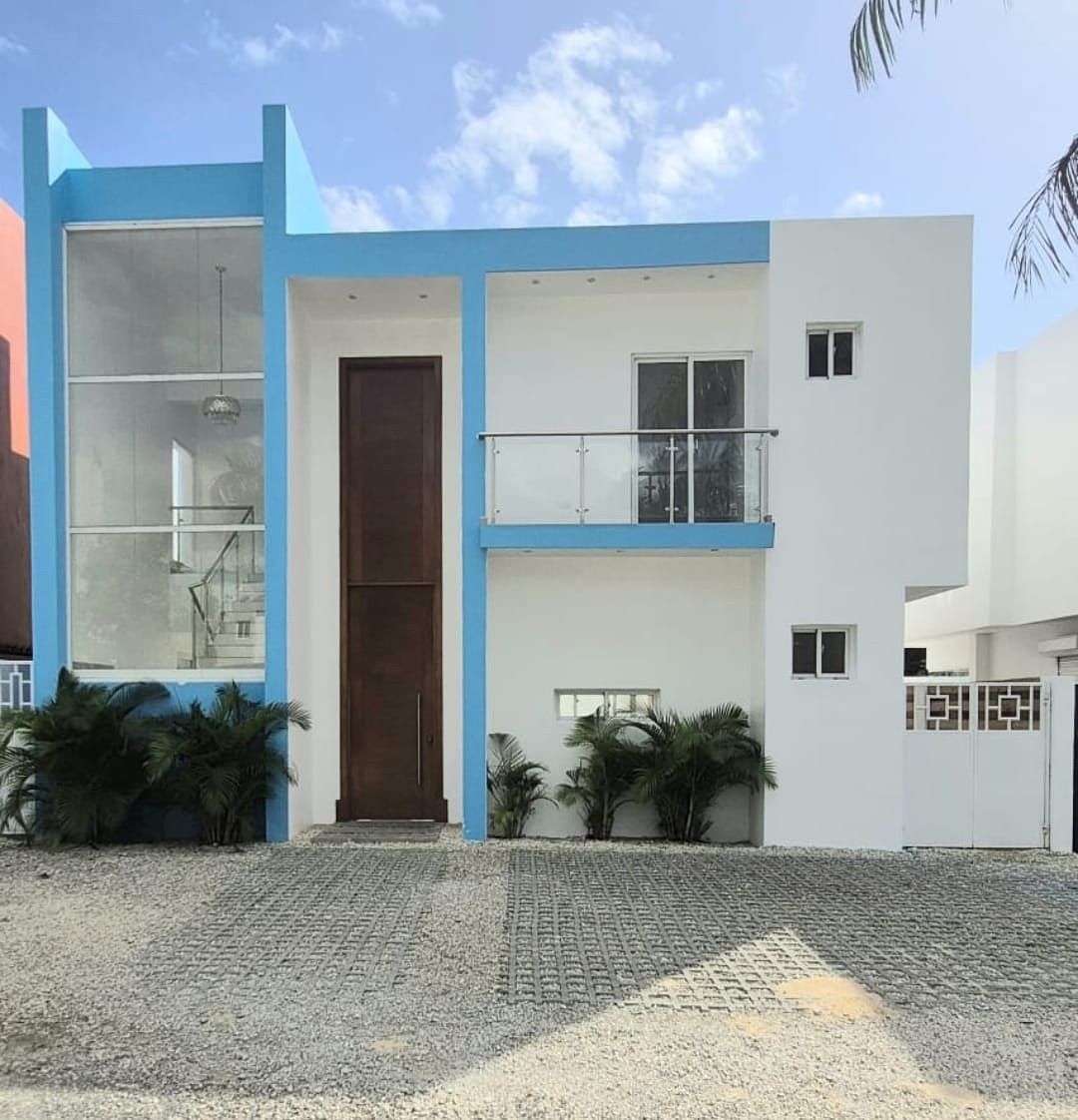 Vendo casa en La Romana- La Caleta, foto 1 de 11