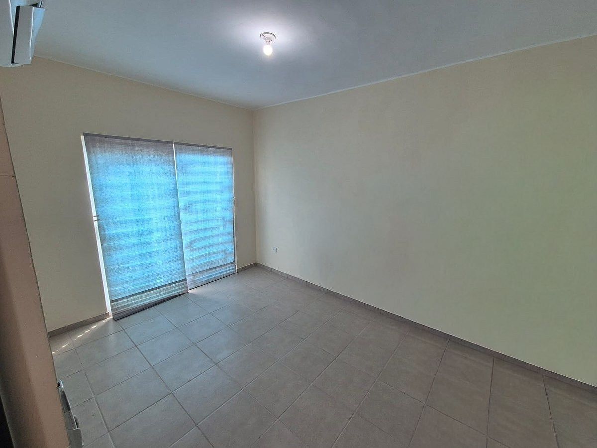12 de 16