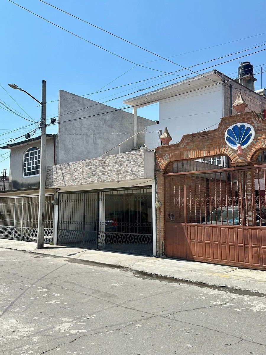 Casa en Villas Santín, Toluca, foto 3 de 13