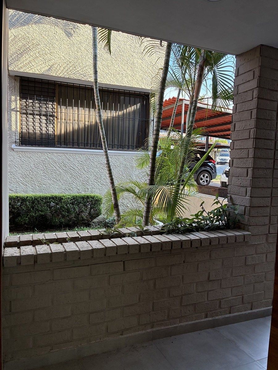24 de 27
