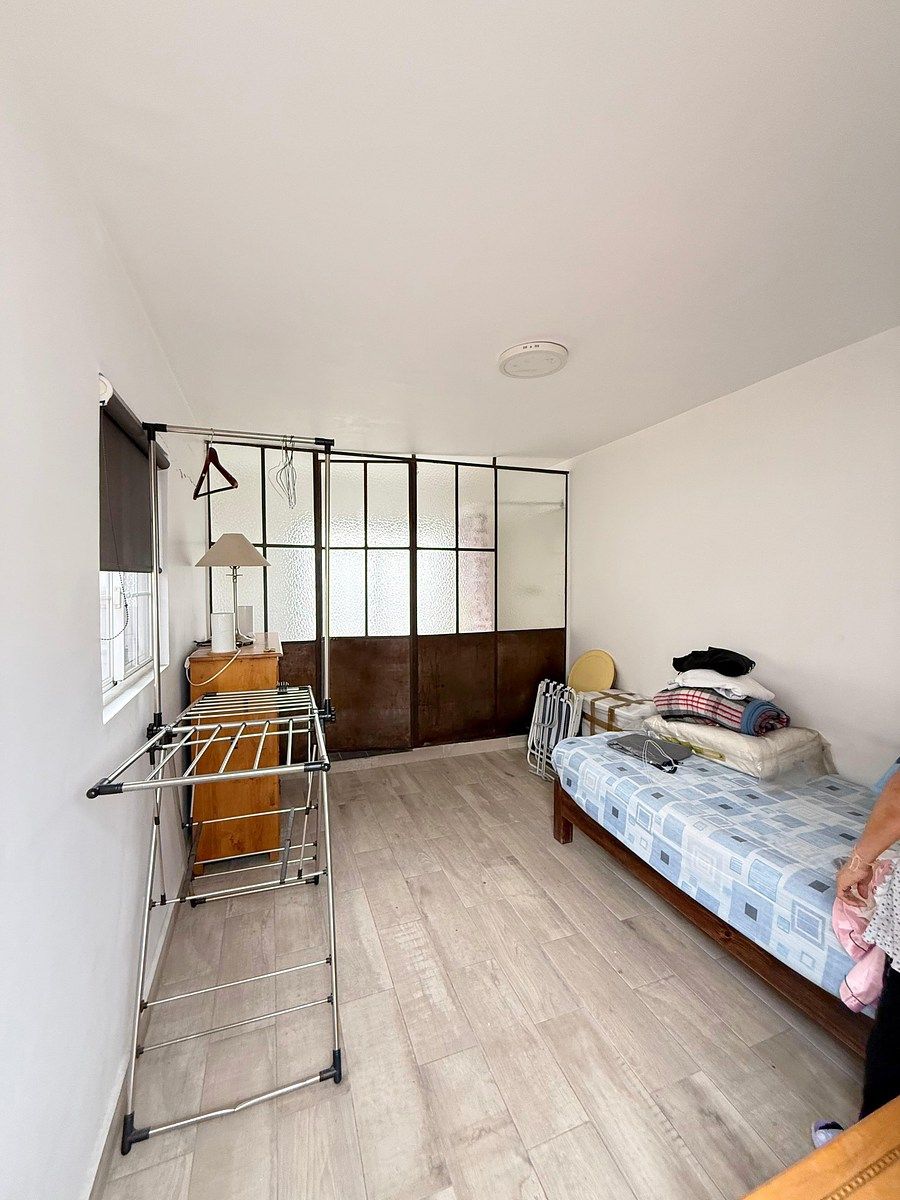 23 de 30: CUARTO DE SERVICIO