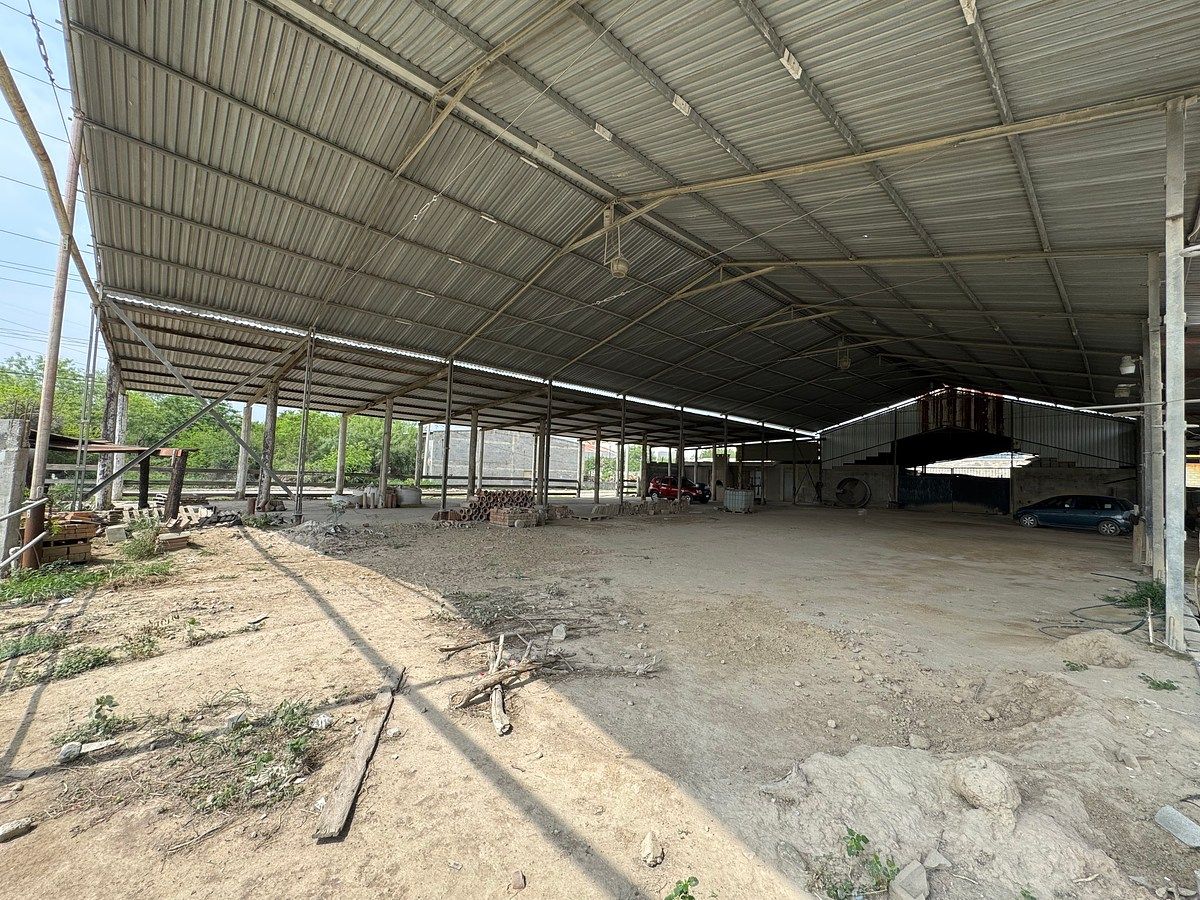 INDUSTRIAL WAREHOUSE FOR SALE PESQUERIA - foto 3