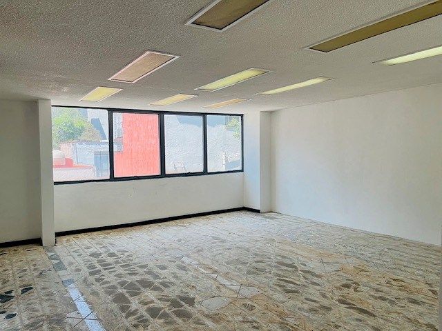 6 de 15: Interior