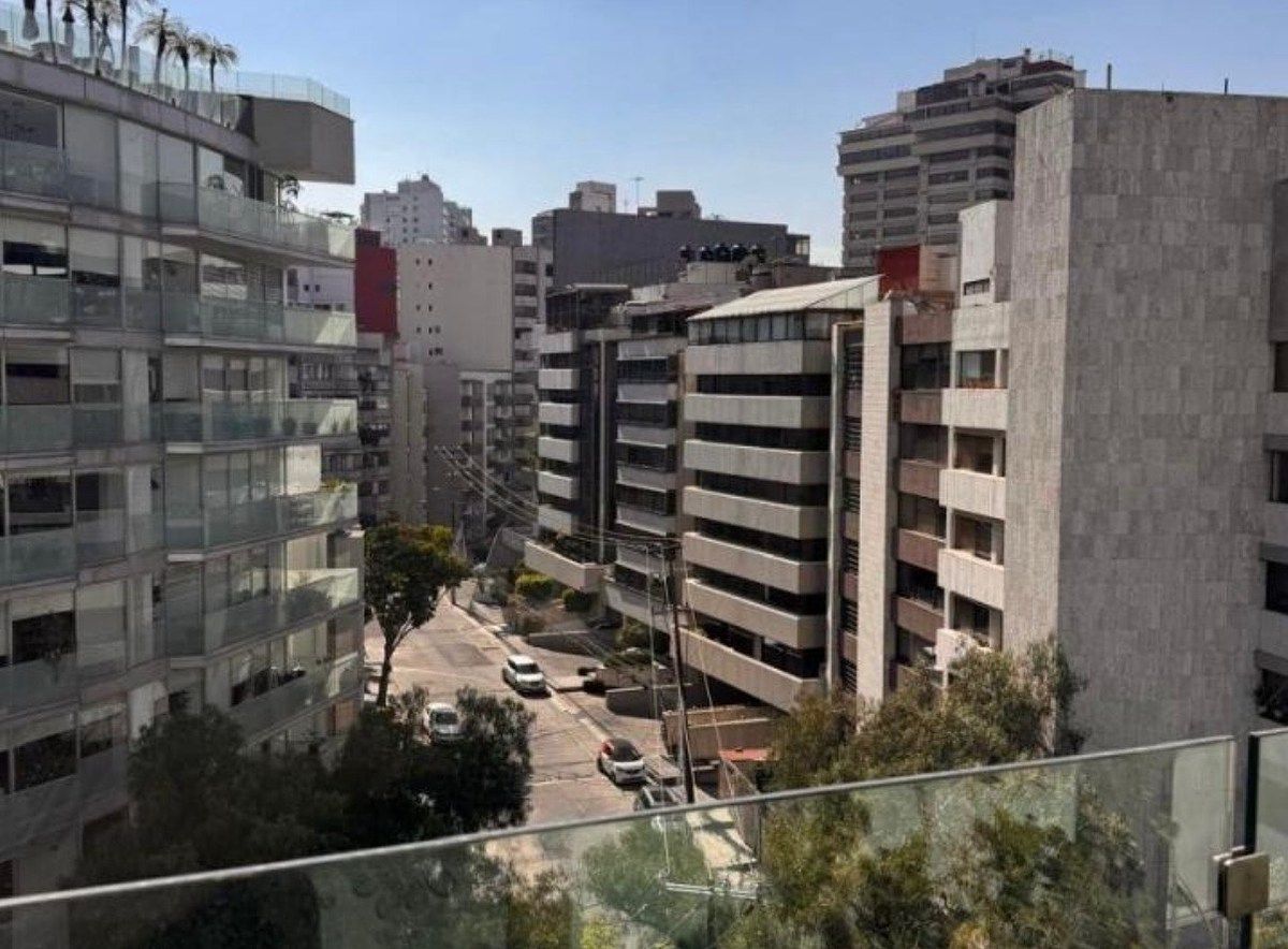 23 de 27