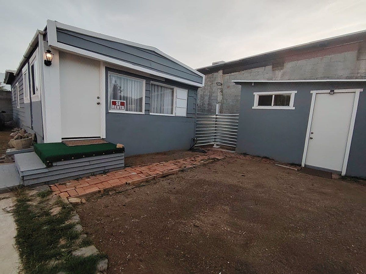 Casa mobiliada para alugar | 3 quartos com pátio | Zona Central, Ensenada BRC-55415, foto 1 de 20