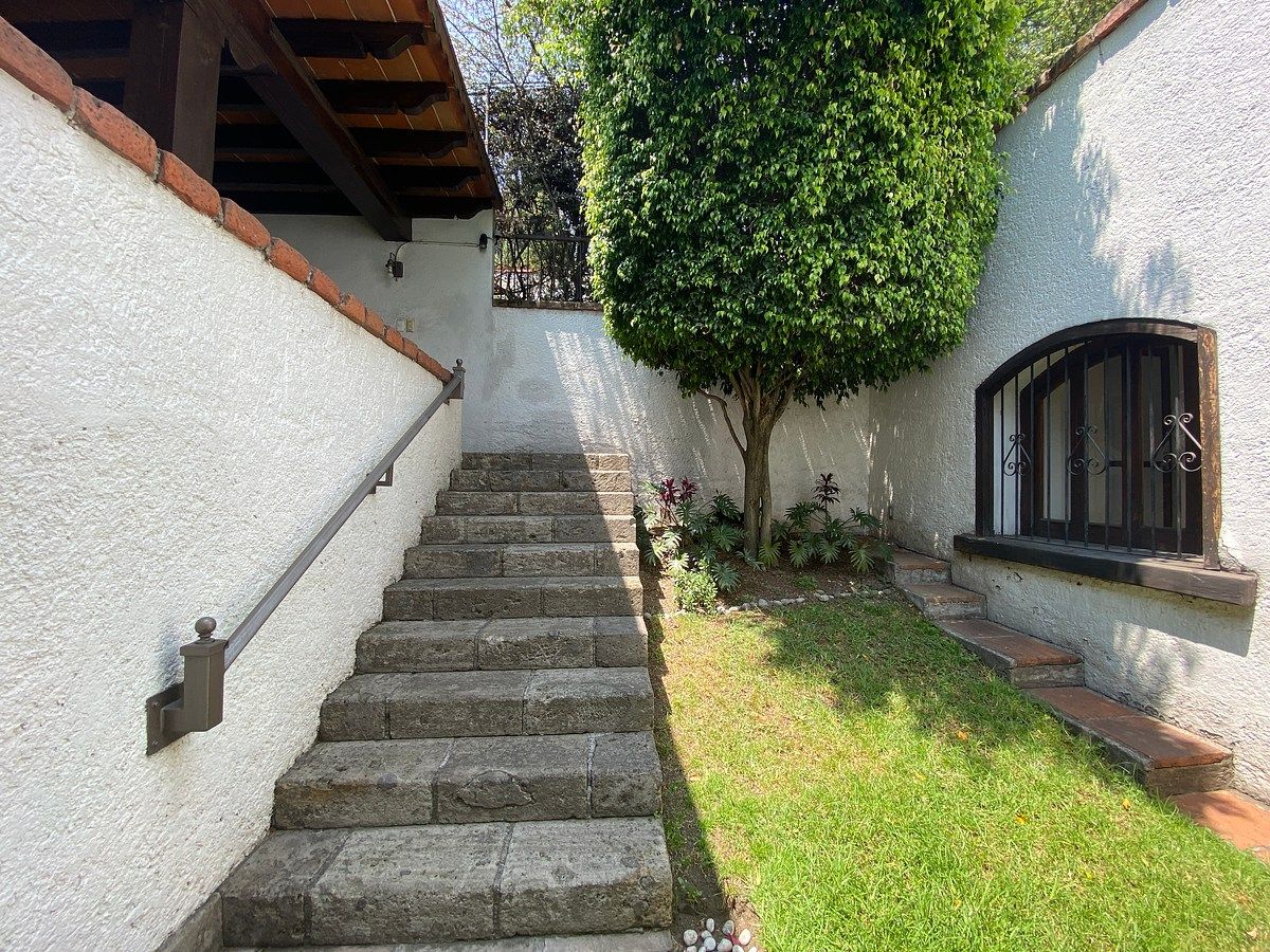 2 de 33