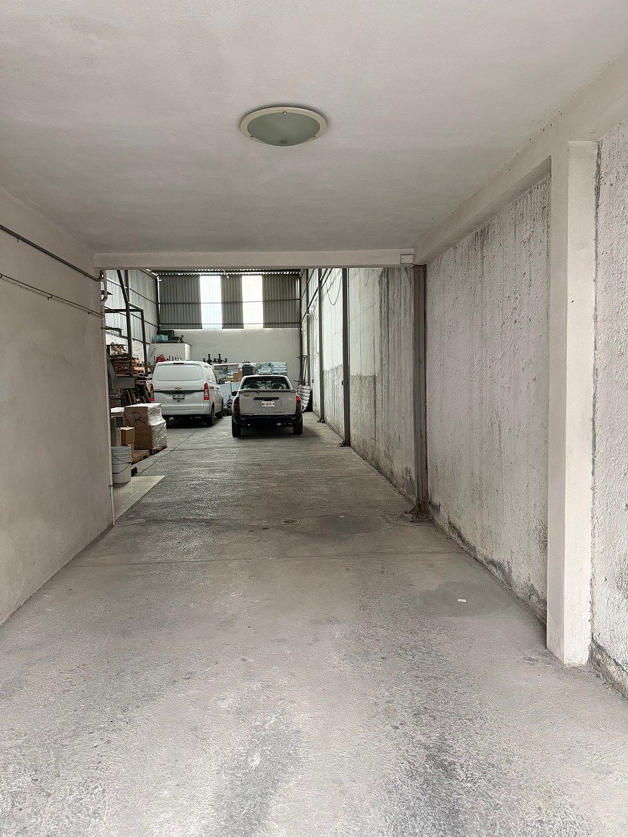 Bodega comercial en Casco Urbano, San Pedro Garza García, foto 2 de 13