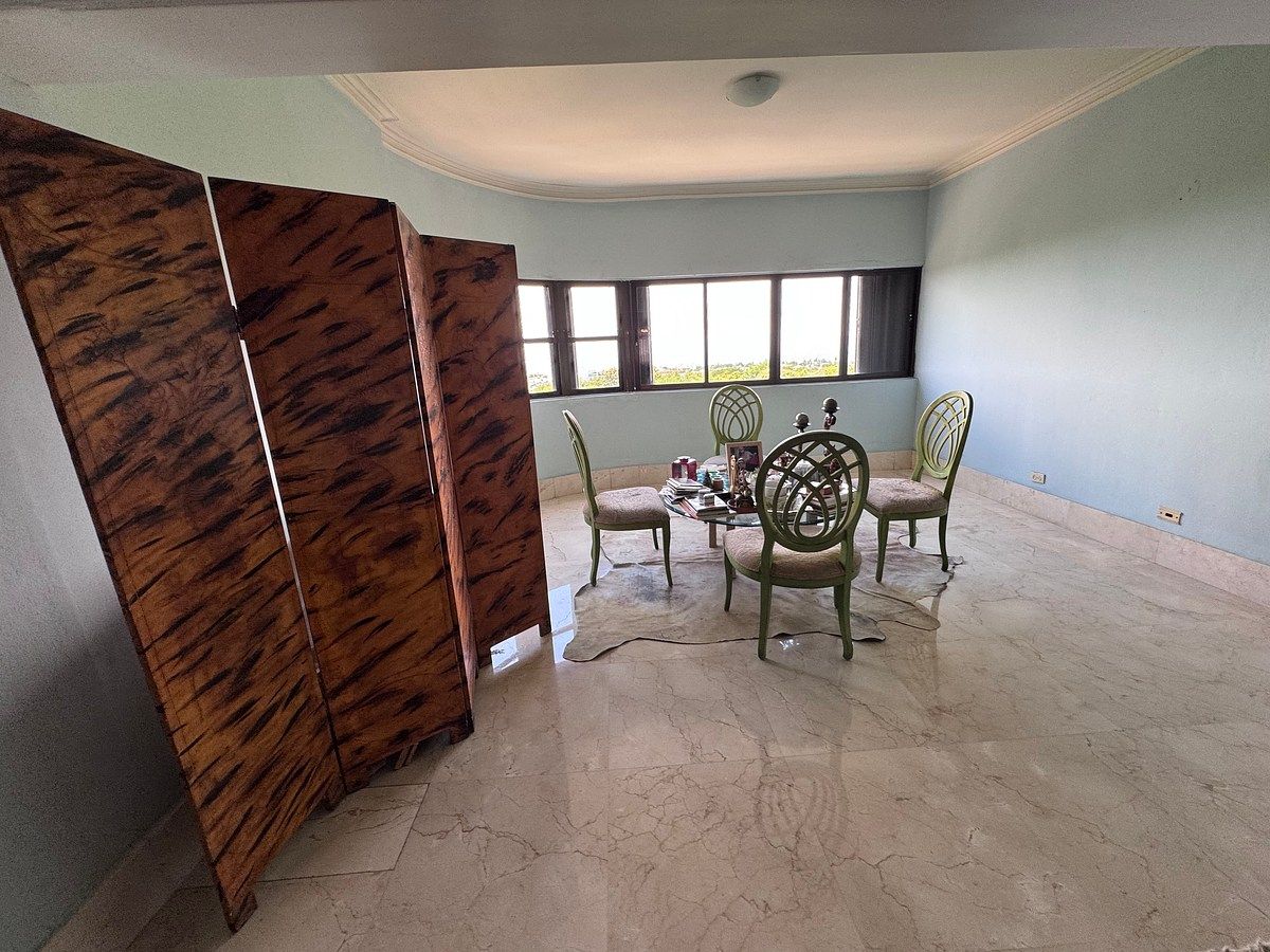 12 de 36: sala 2