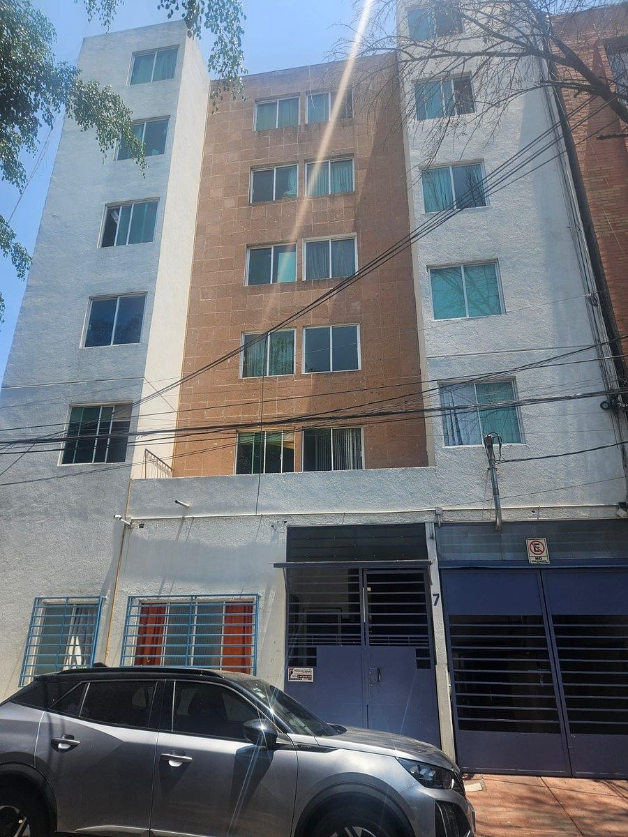 Fachada, foto 7 de 8