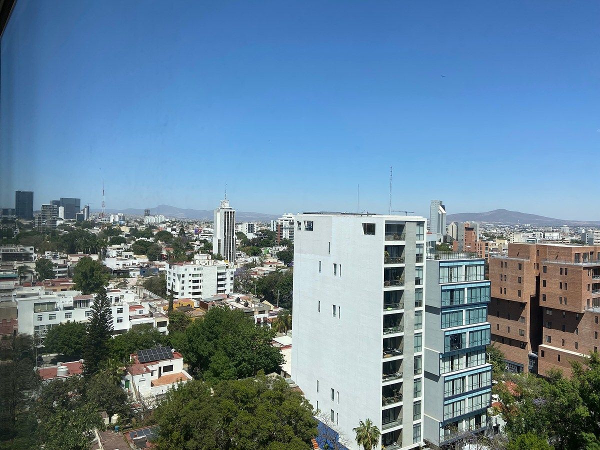 9 de 12