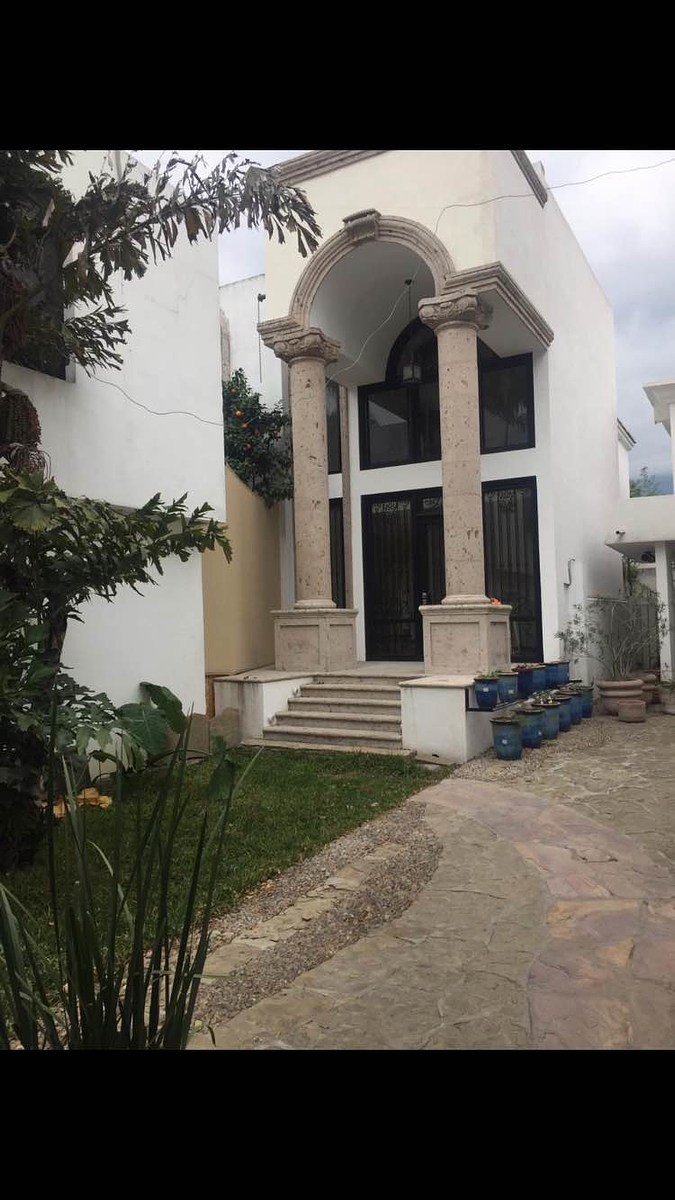 CASA EN RENTA FUENTES DEL VALLE, foto 1 de 16