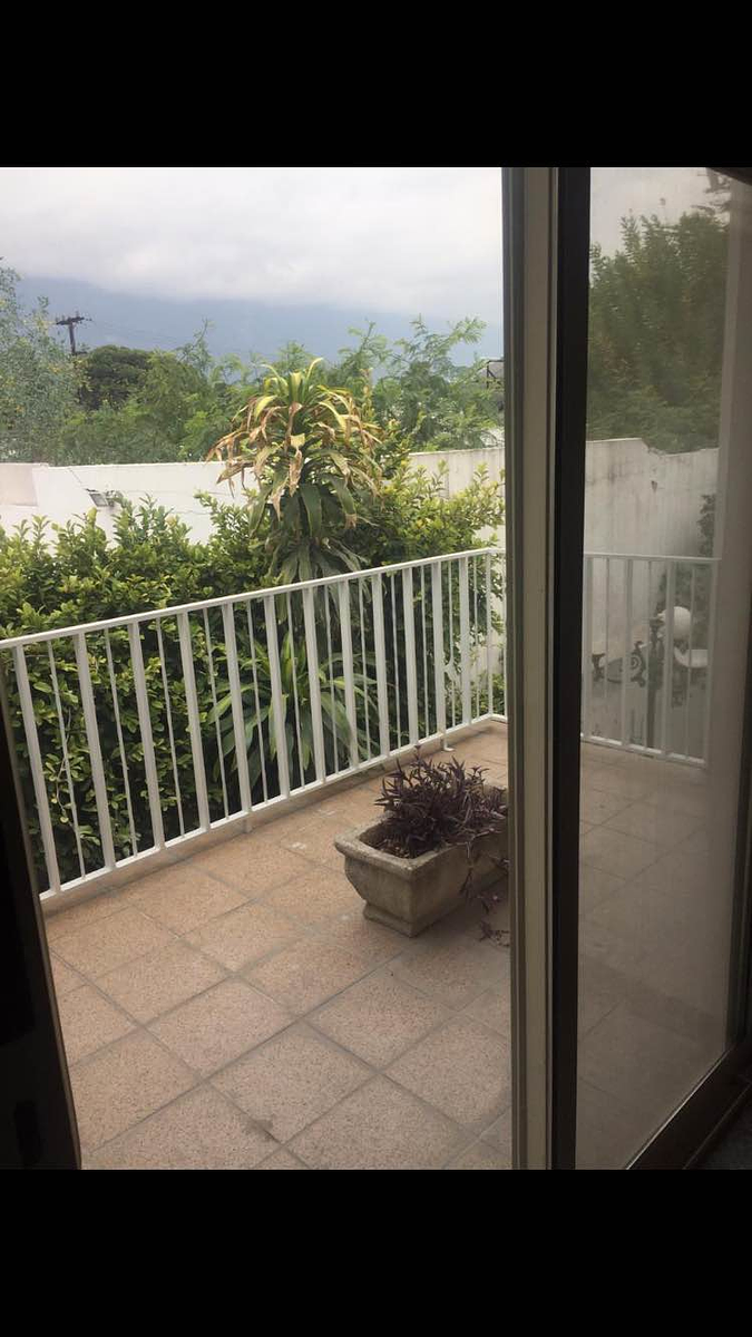Casa en Zona Fuentes del Valle, San Pedro Garza García, foto 2 de 16