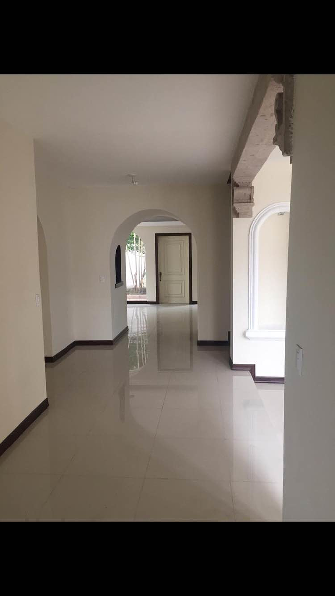 Casa en Zona Fuentes del Valle, San Pedro Garza García, foto 13 de 16