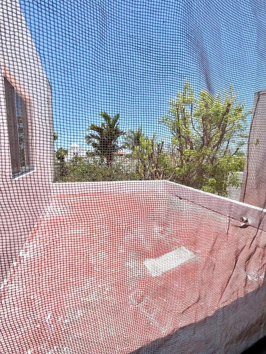 21 de 28