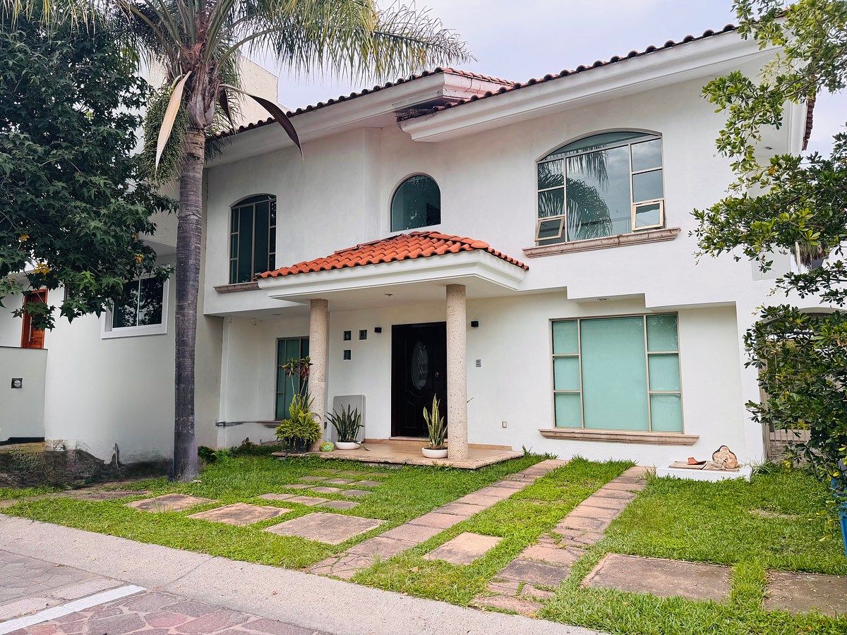 Casa em Jardín Real, Zapopan, foto 2 de 15