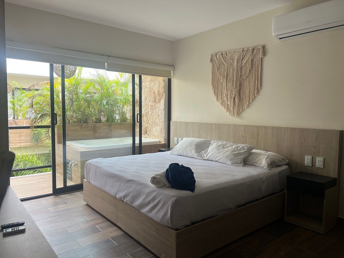 Studio for sale in La Veleta, Tulum, photo 1 of 12