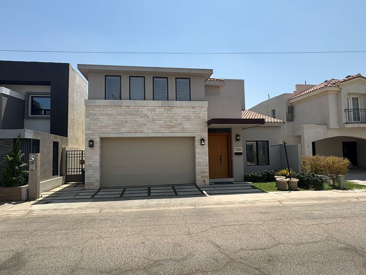 En venta casa en Residencial Cerrada del Sol Privada 1 (Mexicali, B.C.)