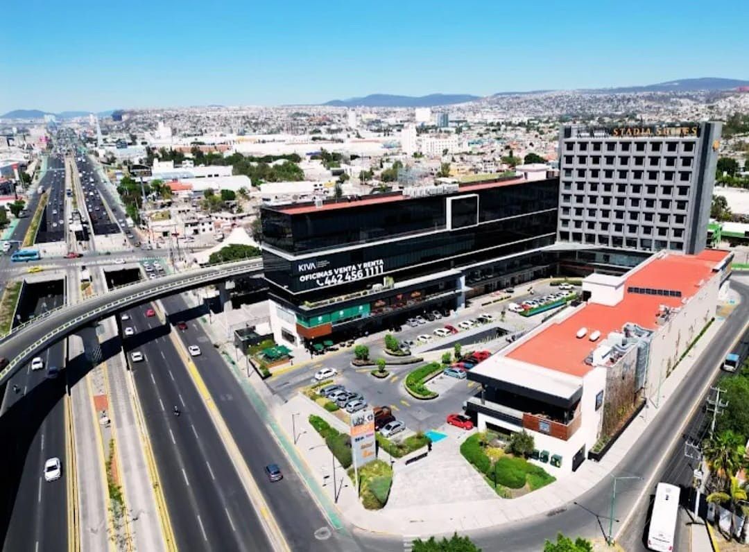 VENTA DE LOCAL 209 COMERCIAL EN PLAZA UBIKA UNIVERSIDAD. 13, foto 1 de 9