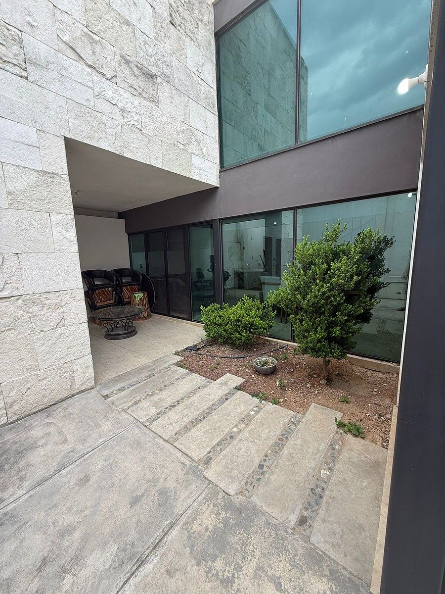 Casa en Valle de Cumbres Premier, García, foto 3 de 33