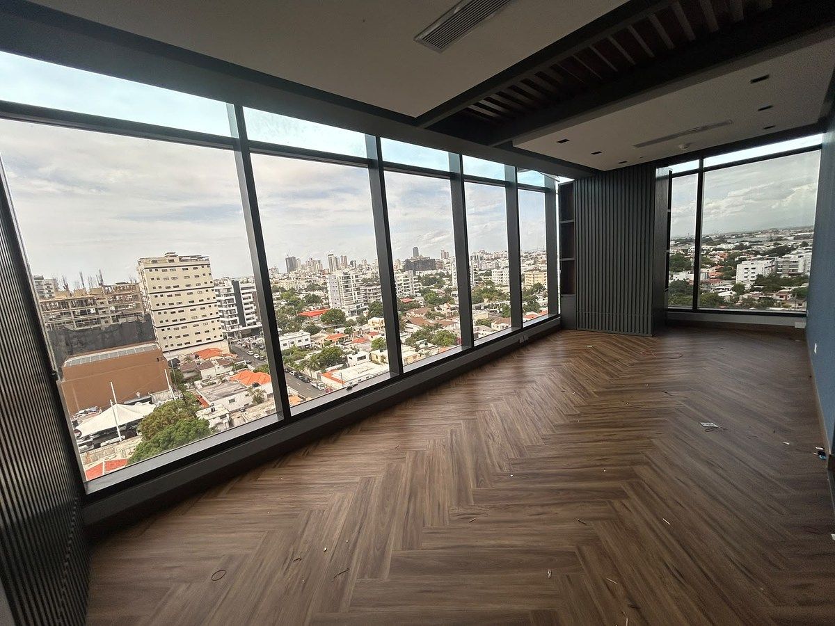 Oficina en Ensanche Naco, Santo Domingo Centro (Distrito Nacional), foto 10 de 14