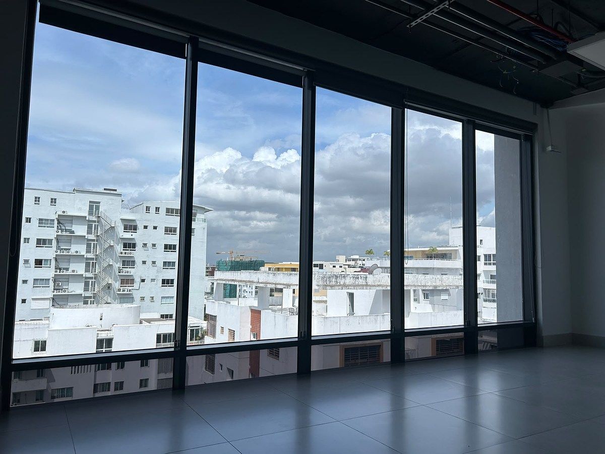 Oficina en Ensanche Naco, Santo Domingo Centro (Distrito Nacional), foto 12 de 14