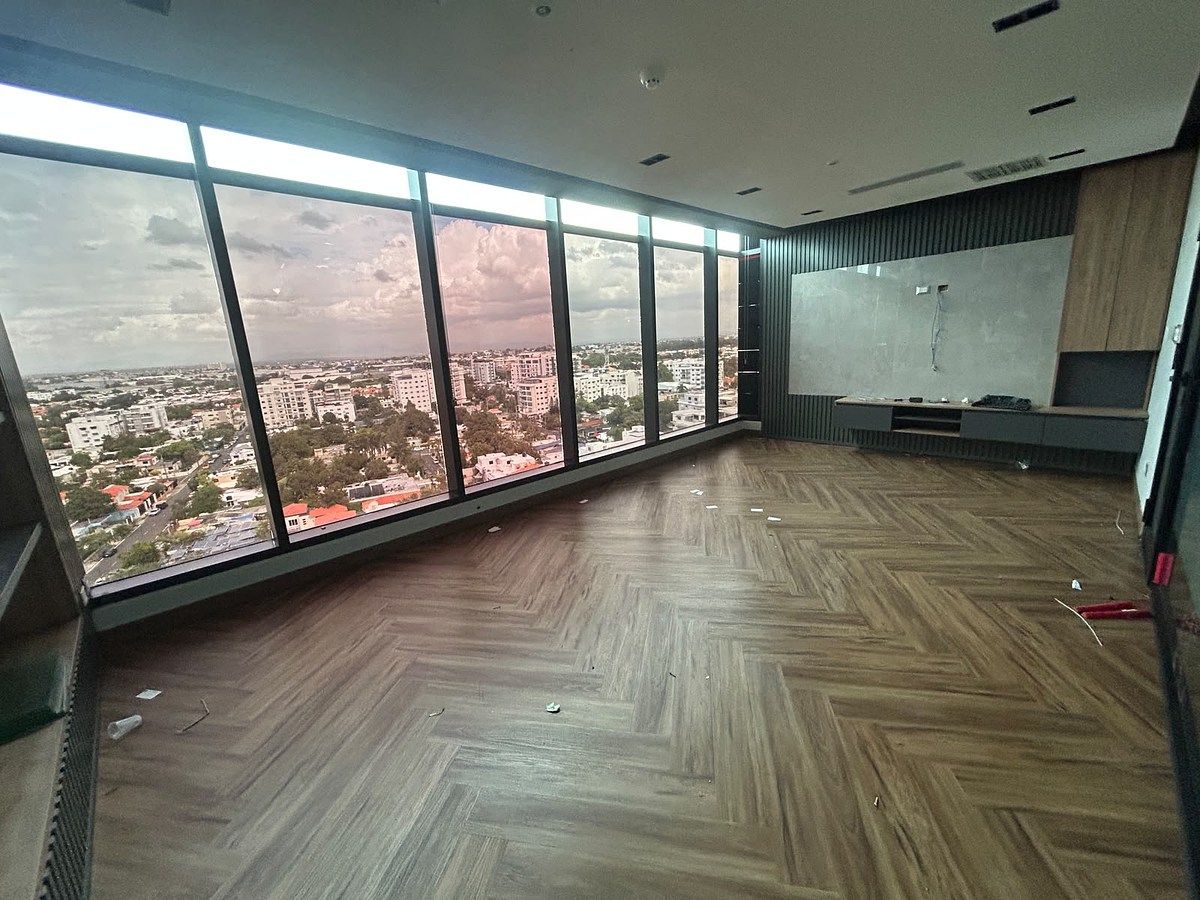 Oficina en Ensanche Naco, Santo Domingo Centro (Distrito Nacional), foto 13 de 14
