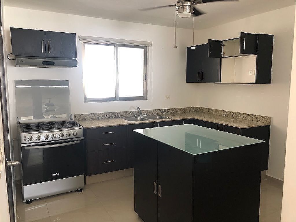 Casa en Algarrobos Desarrollo Residencial, Mérida, foto 2 de 23