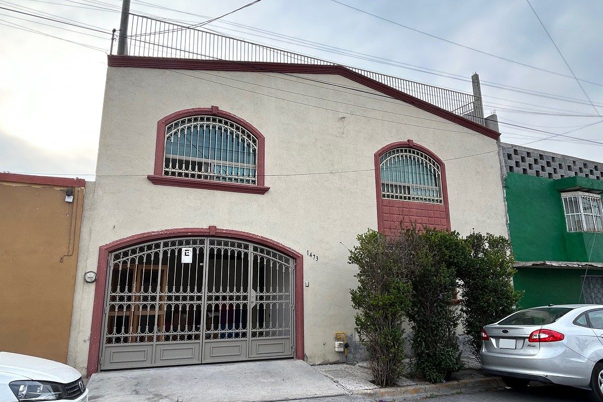 Amplia casa en VENTA en Colonia Topochico