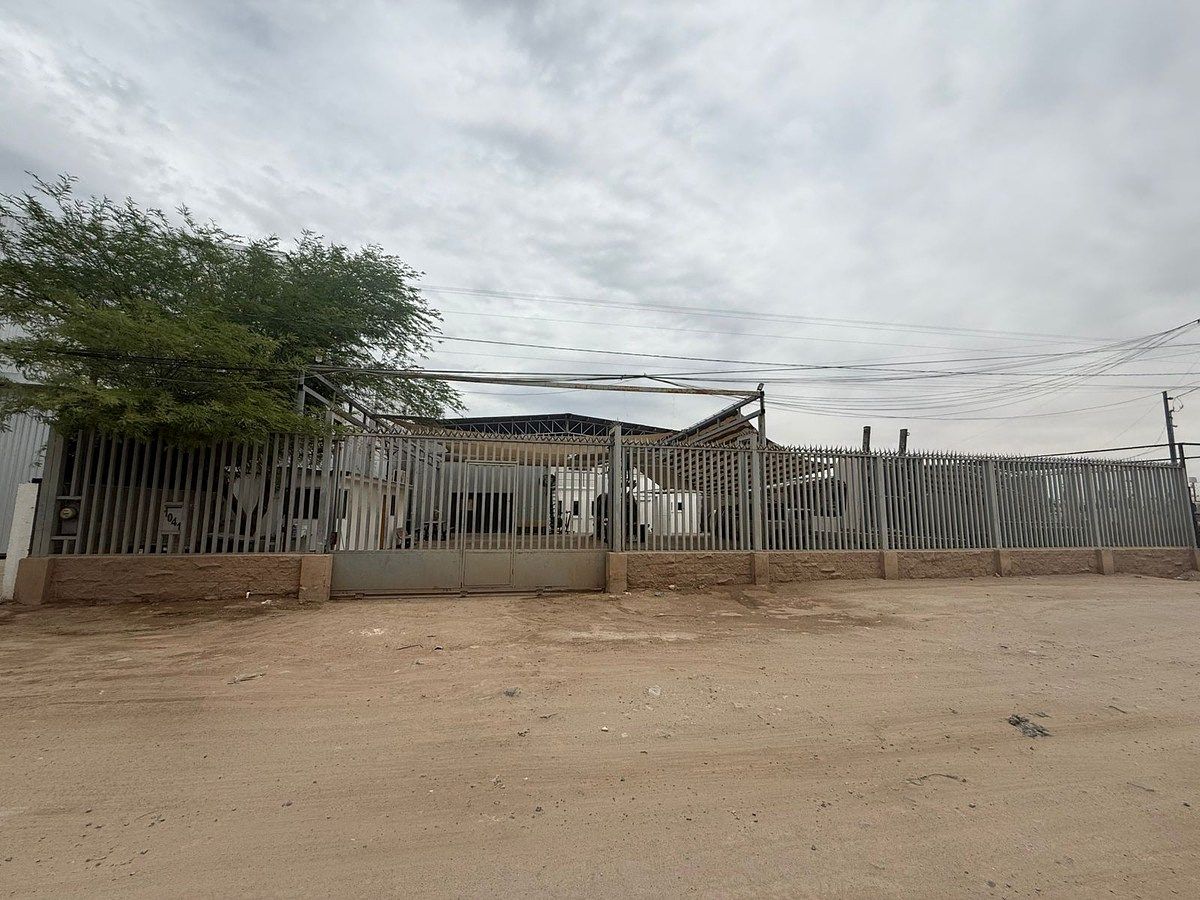Se vende bodega en Col. Ignacio Allende[ENSEGUIDA DE TELVISTA](Mexicali, B.C.)