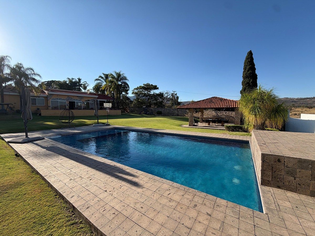 SALE-RURAL RESIDENCE, HACIENDA LA HERRADURA - foto 1