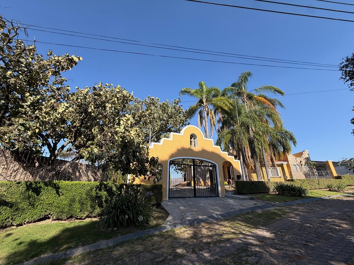 SALE-RURAL RESIDENCE, HACIENDA LA HERRADURA - foto 3