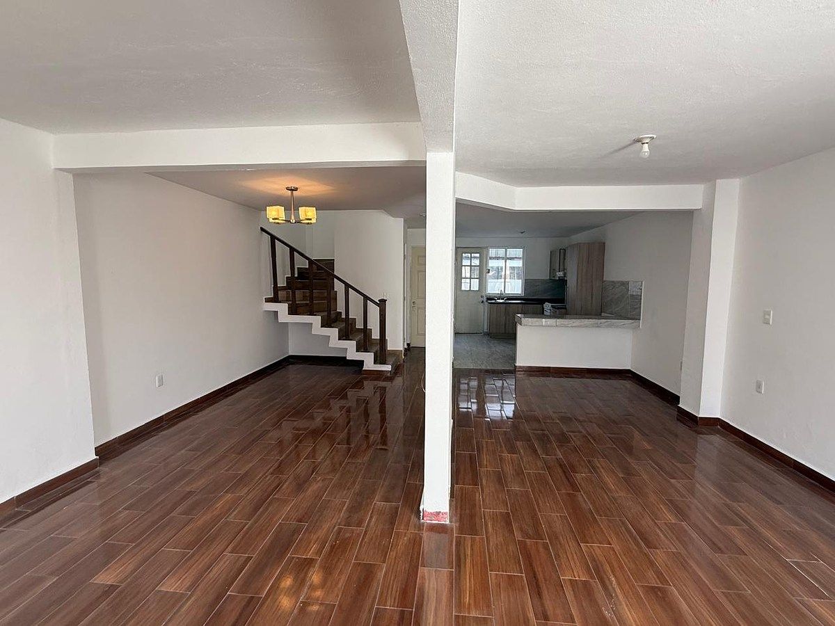 11 de 40: Sala - Comedor