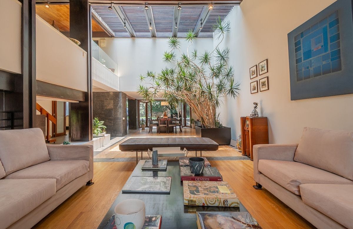 HOUSE FOR SALE IN SAN ANGEL INN - foto 1