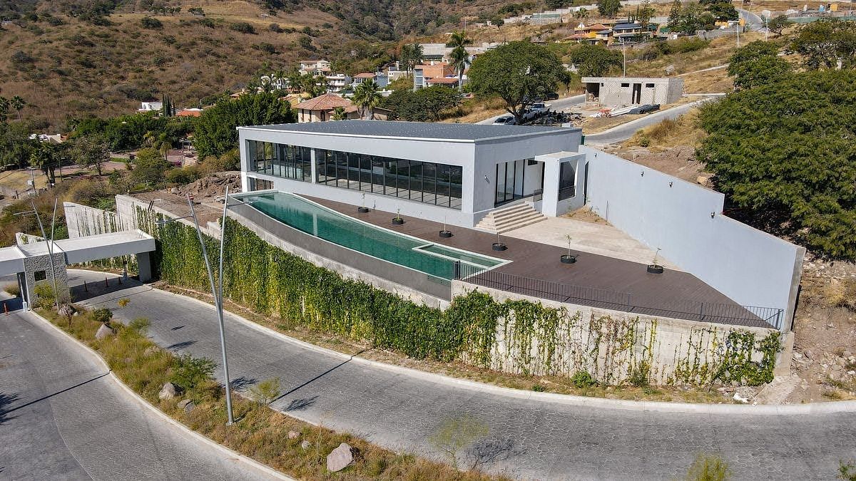 Terreno en venta en la Ribera de Chapala, en Constanza Residential Club-G12 - foto 1