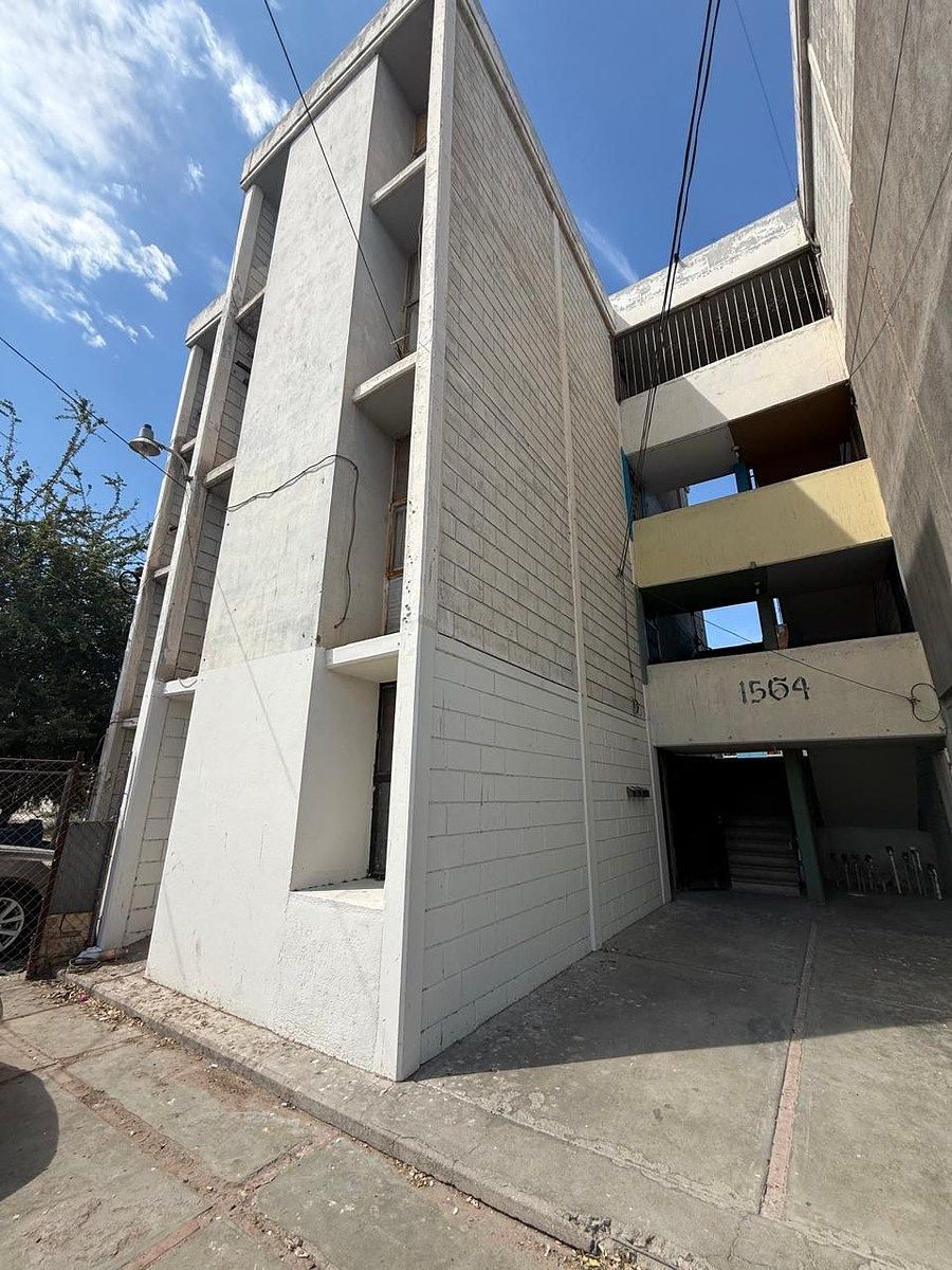 Se vende condominio en Infonavit Cucapah (Mexicali,B.C.)