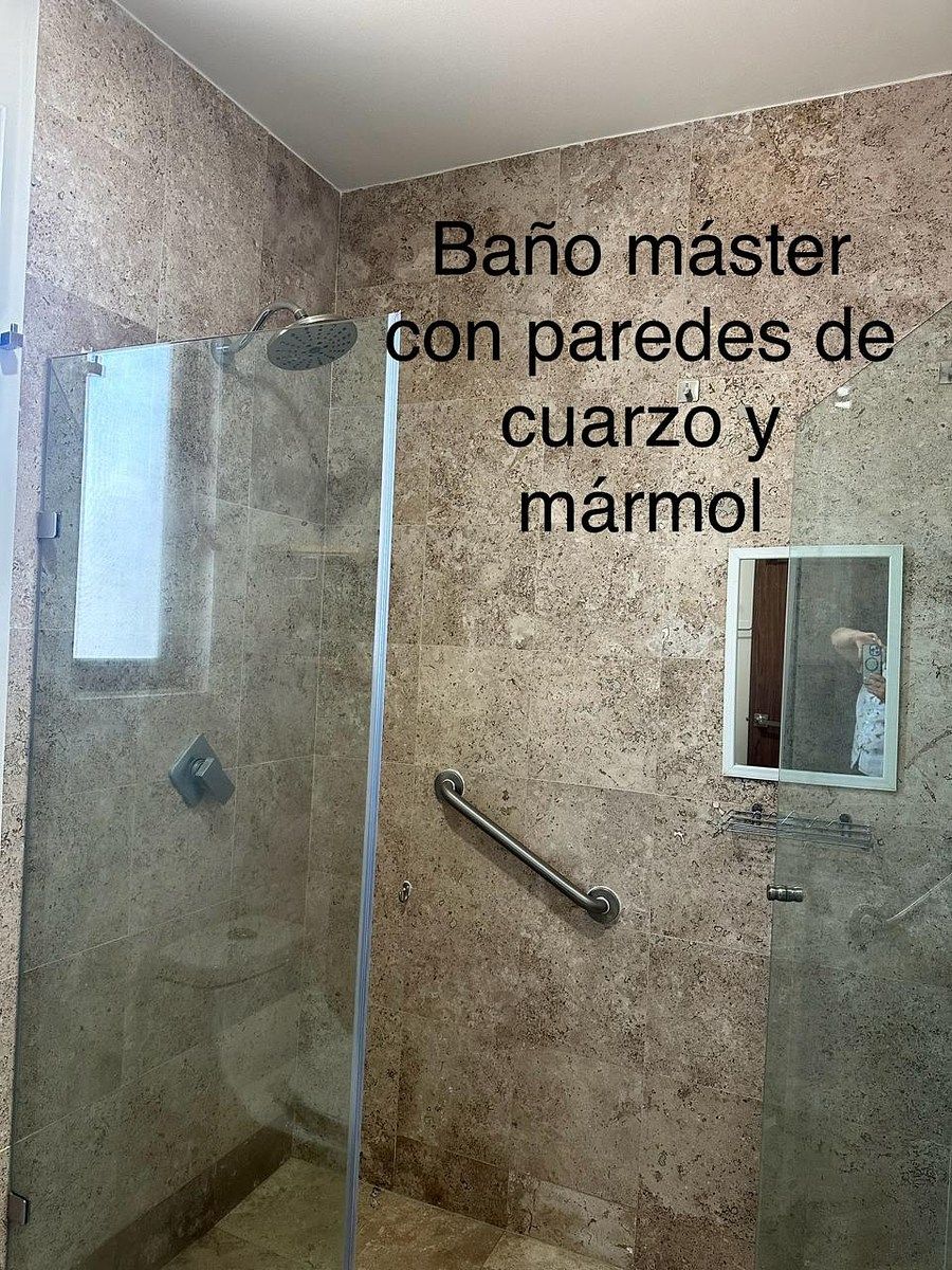 33 de 34: baño recámara principal